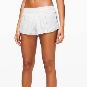 Lululemon Hottt Hot Shorts 2.5in